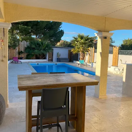 Villa Magnifique Individuelle Climatisee 4 Avec Piscine 11 M 5m Serignan
